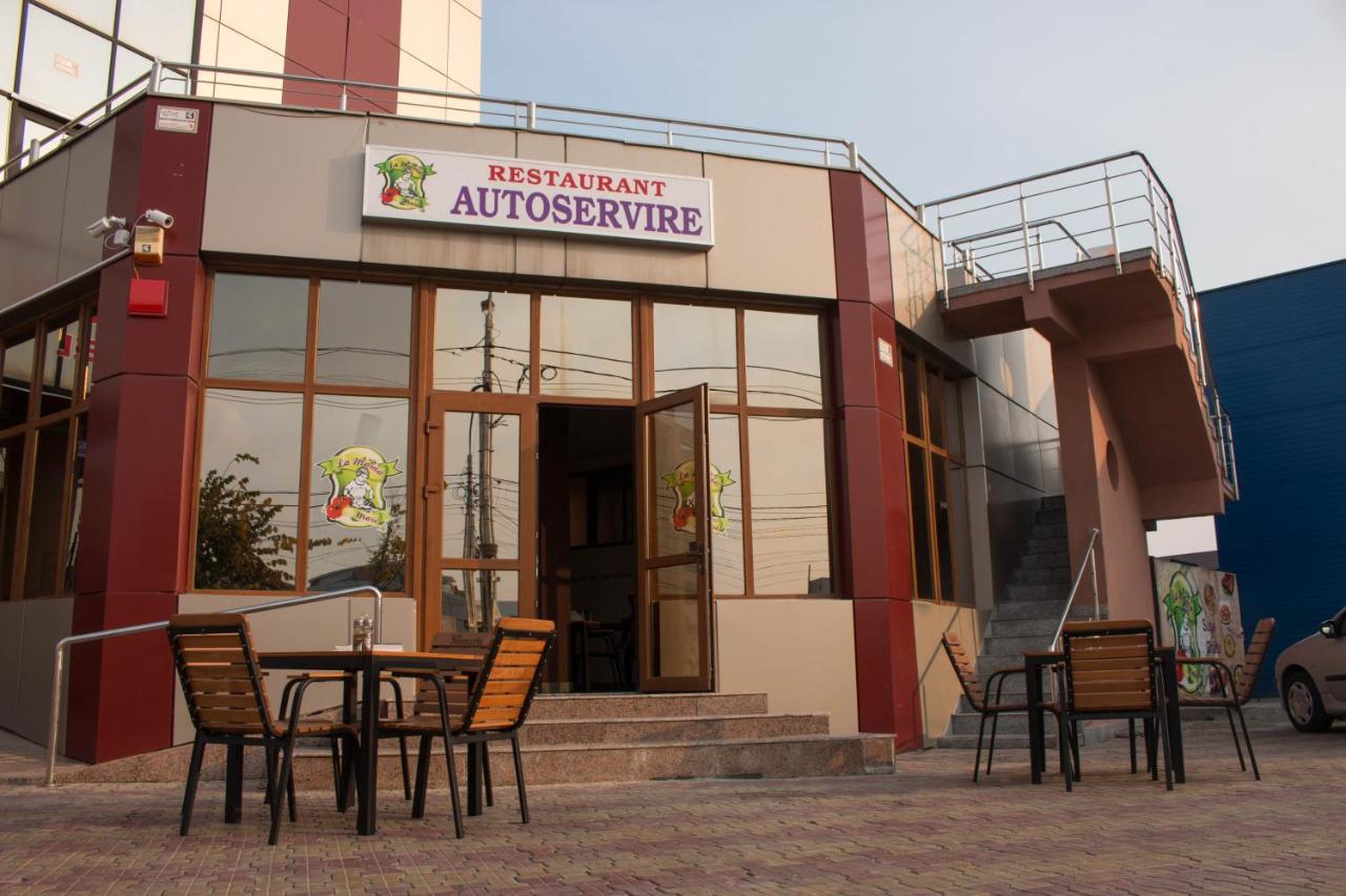 N&S Hotel Barlad Birlad Exterior photo